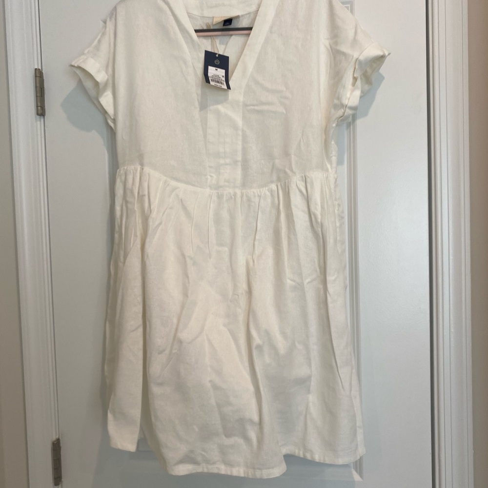 Babydoll White Linen/Rayon Dress.